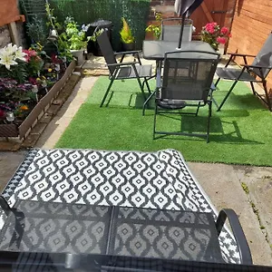 Grace's Holiday home Rotherham
